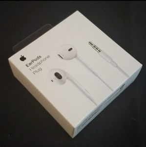 iPhone Earphones (New in Box)